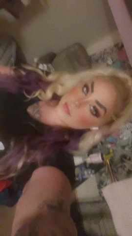 CALI'S FINEST THROAT GOAT ONLY HERE FOR TWO MORE DAYS SEE ME WHILE U CAN CALL NOW ! - 27 - 1