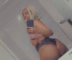 cum fuck my face and pussy 💦💦 2 Girl available "Get a hotel room" - 22 - Image 2