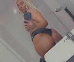 cum fuck my face and pussy 💦💦 2 Girl available "Get a hotel room" - 22 - Image 3