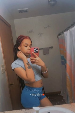 shy but freaky.. WHATSAPP 404-5 67-3368 - 28 - 1