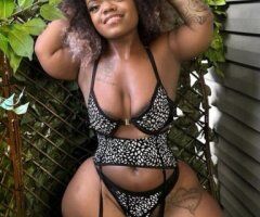 Los Angeles escorts - A once in a Lifetime Small Bundle of fun - 27