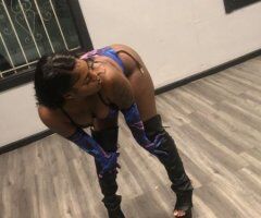 NEW IN TOWN🩷OUTCALL 🩷CAR PLAY🩷 AVAILABLE NOW🩷 - 24 - Image 3