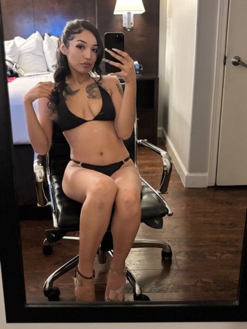 New sexy Latina 😍😍 - 23 - 1