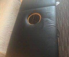 Des Moines escorts - Great Splash with me Saturday GLORY HOLE TABLE - 28