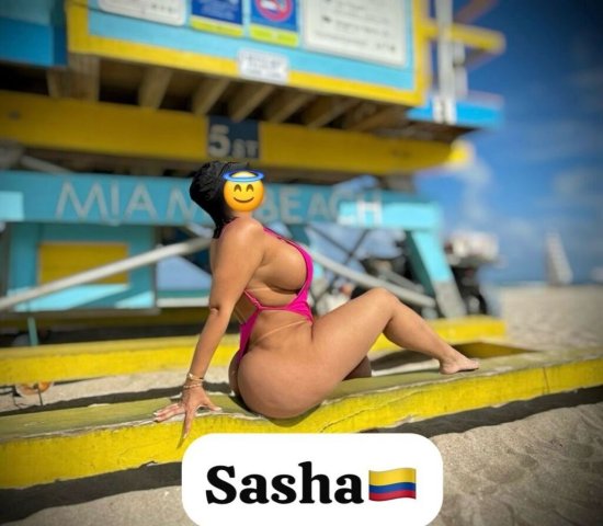 Latina in town for the weekend only, 🇨🇴colombiana😍 - 24 - 1