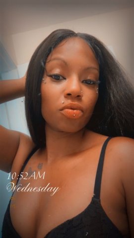 YOUNG🤩 TIGHT 🫦WET💦 AND WARM😍 HOSTING NEAR DOWNTOWN🏠 OUTCALLS AVAILABLE🚗 - 23 - 1