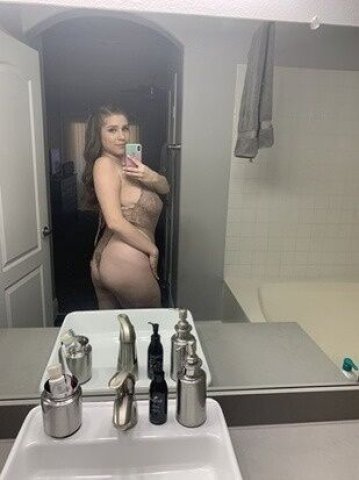 💯♥I'm 100% real 💯💦 💋💦Ready to fuck👅💦Available day and night💦💚Curvy ass and clean pussy💋 ❤ 24/7 Right now - 31 - 1