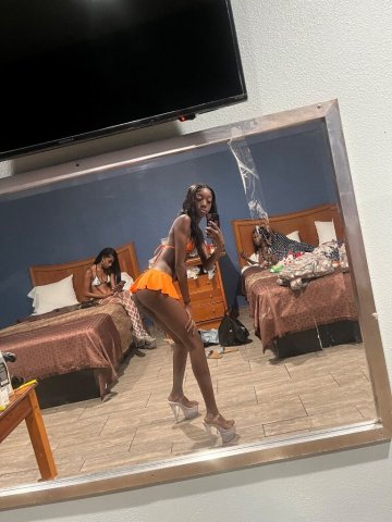 Perfect Body Sexy Girl🤗OUTCALLS AVAILABLE 24/7 - 22 - 1