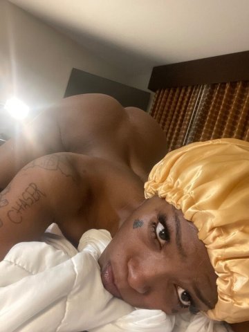 🍫SLIM CHOCOLATE GOODIE🍫$140 OUTCALL SPECIALS🌹YOUR FAVORITE PYT BACK N BETTER🫦 - 20 - 1