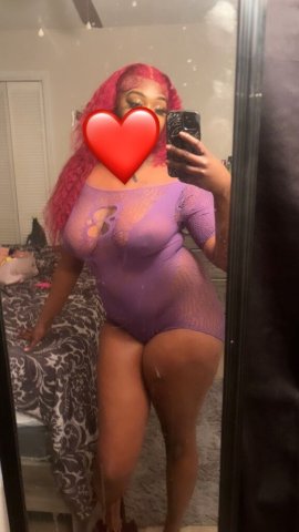 Chocolate covered strawberry🍫🍓 incall n outs available - 18 - 1