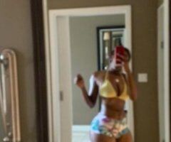 Lafayette escorts - outcalls carplay - 25