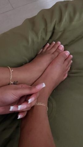 NEW IN TOWN 💞SHORT TIME HERE ! 😋. COME GET A TASTE ! WETTEST IN THE CITY😋. SQUIRTER! - 24 - 1