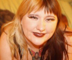 Milwaukee escorts - ever had a threesome - 21