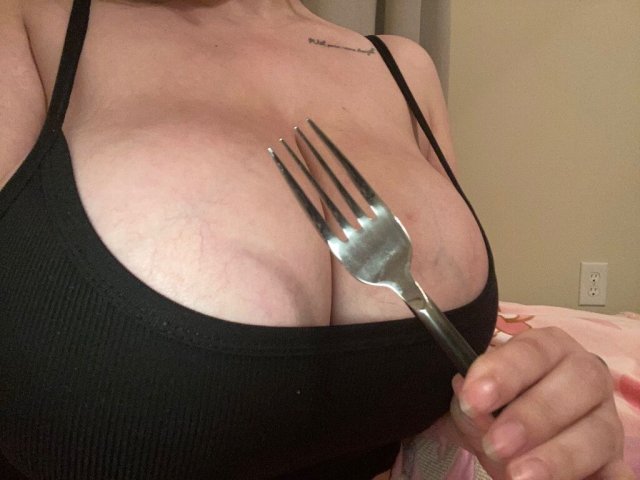 100 qv//VERIFIED BIG ASS ❄🐰TITS 💦 - 26 - 1