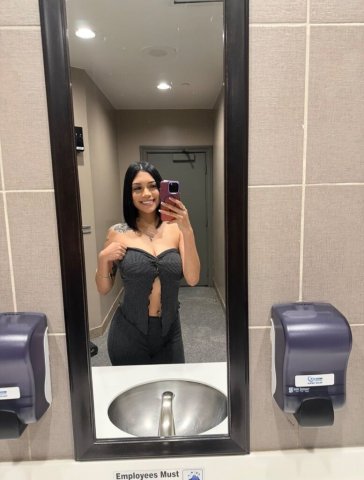 CLASSY LATINA - 26 - 1