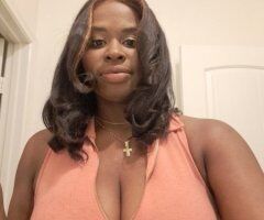 adult filmstar for rent lol - 35 - Image 9