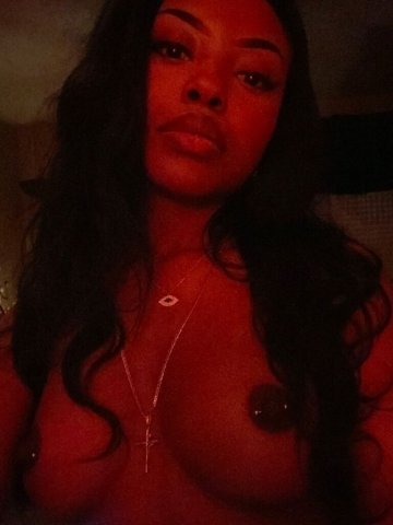 Sweet, flirty, and a little dangerous - 24 - 1