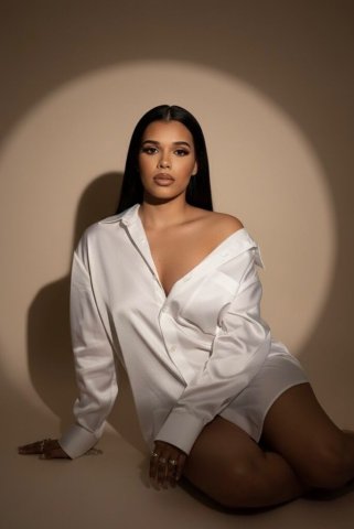 Sweet, classy, and a little bit naughty… ready to make your day unforgettable 💕 - 27 - 1