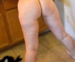 In town this weekend and ready to fulfill your sexual fantasies - 44 - Image 4