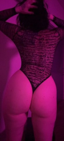 kylie 💋 top tier freak 💋 - 20 - 1