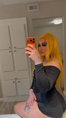 😝💦Freaky with a Fat Azz 🍑Pretty Feet 👣 Pink Shaved Pussy 🌷& Thick thighs😍😝 - 26 - 1