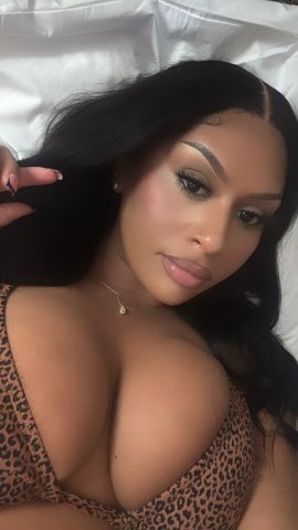 ITS MY PLEASURE TO PLEASE✨ LAST DAY HERE , BE SURE TO SEE ME KING - 24 - 1