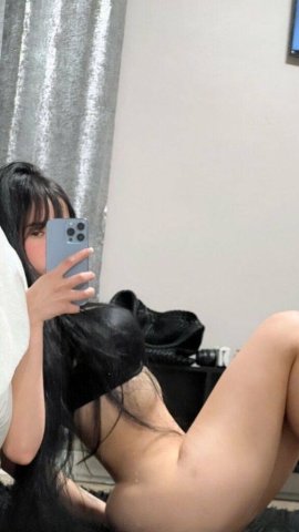 I just arrived, come and meet me at my hotel, Available 💚 - 26 - 1
