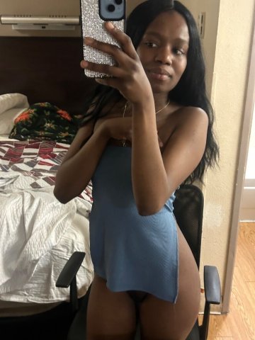 Bustdown Baddie😛😛😛 MUST HAVE facetime to verify! Outcalls only (hotels only) $80 specials!!! limited time⬅⬅ - 25 - 1
