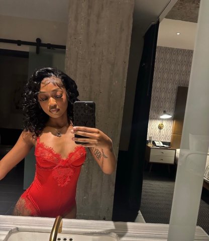 Upscale Gentlemen ONLY🍒Pretty & Petite Dom 💕 - 25 - 1