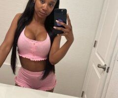 Modesto escorts - 💕Bustyy & Petite Sexyy little Treat💕 - 24