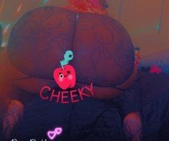 *HOT CHOCOLATE KISSES 💋 AVAILABLE NOW - 28 - Image 3