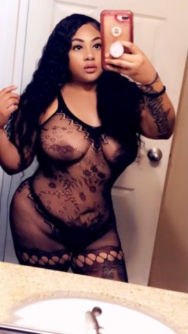 🖤 Sweet Sin in a Silk Dress 🖤Soft lips. Dark eyes. Dangerous curves. But don’t worry… I bite gently. - 28 - 1