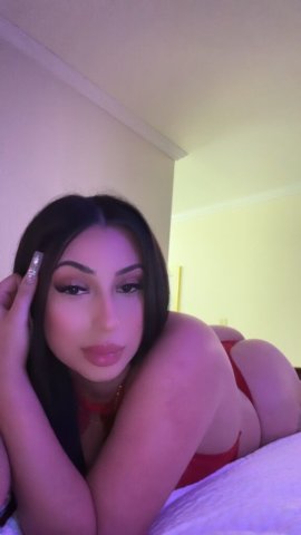 nicole - 24 - 1