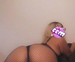 Milwaukee escorts - have the time of your life when you see this young hot slut - 24