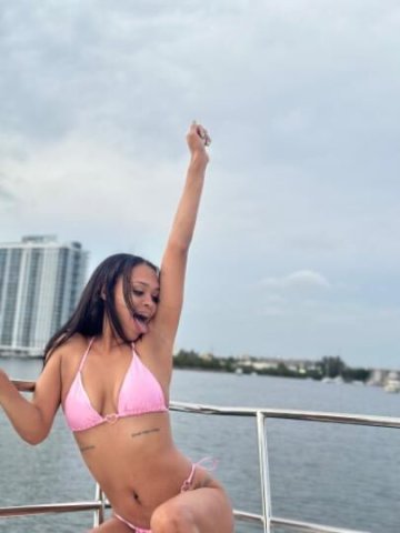 🤭 - 28 - 1