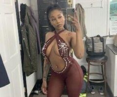 UPSCALE CALI GIRL IN TOWN ✨ - 27 - Image 1