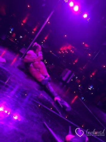 100% Upscale provider come enjoy yourself and relax OUT CALLs AN INCALLS available - 28 - 1