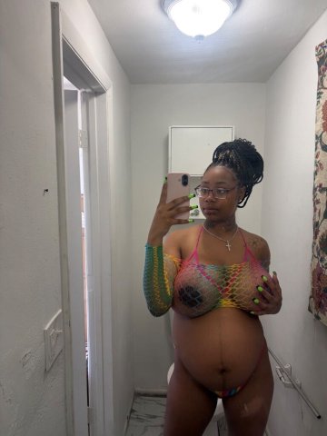 CLOSE EVERY @12am NOT IN TAMPA SO DONT HMU UNLESS YOU TRAVEL! PREGNANT PUSSY IS THE BEST/ CONTENT - 19 - 1
