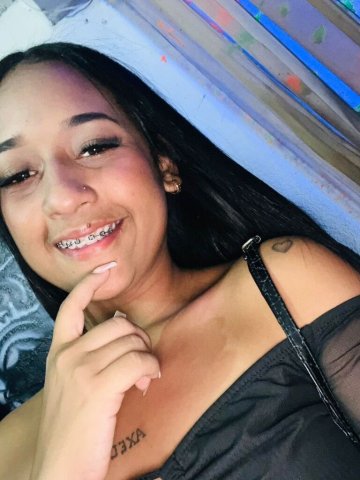 sexi latina nueva en esta plataforma conoceme joven nueva - 18 - 1