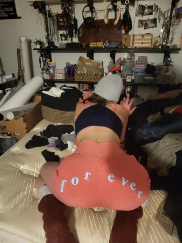 Selling my content rn $2 each vid if u buy them all also discount on rate if u do. messege me - 44 - 1