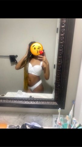 New to the city lets have fun 🥰🥰. - 21 - 1