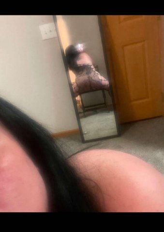 Thick BBW, Sexy & Ready to Rub You Down - 38 - 1