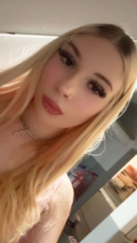 SEXY TALL BUNNY WANTS TO KNOW IF YOURE IN THE AREA TO PLAY IN THE SNOW 🐰❄☺ - 20 - 1