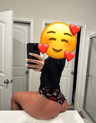 AVAILABLE NOW✅ INCALLS 80$ QV SPECIALS✅ NEW IN THE AREA💋 - 23 - 1