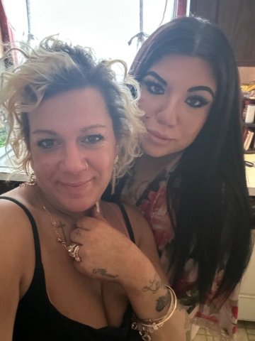 pat Burnett and blonde duo today only come have the best porn star 3sum experience - 31 - 1