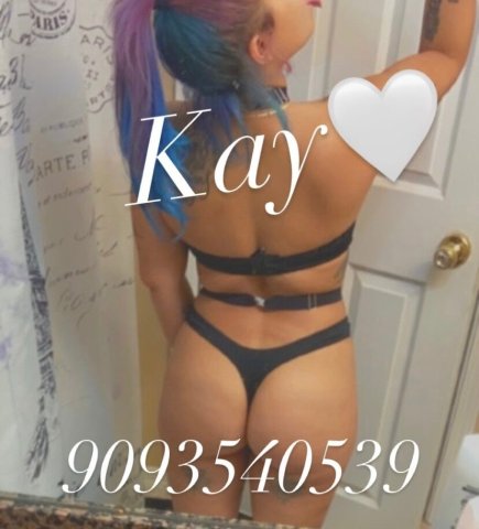 PLEASE READ THE AD FIRST! NO FACETIME!📲OUTCALLS ONLY!🚗NEW FACE Just Passing Thru! DONT MISS OUT!😘Let Me Rub You Down!🥰 - 30 - 1
