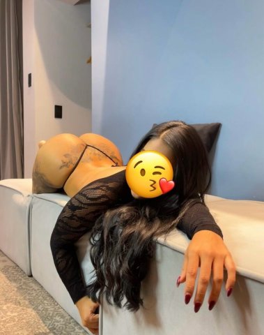 😙😈😈Hello daddy 😘 my name is Adriana, only AVAILABLE for this week 🤩🤩 - 24 - 1