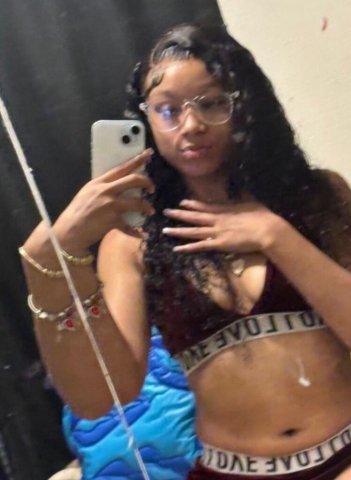 AVAILABLE NOW 💦🌼 Sweet sexy Available ❤24/7 💐💐 sexy Hot 💐 Latina 🌼 Call me or send me a text message ❤Special blowjob Only incall❤ - 19 - 1