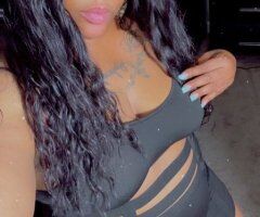 RuN a TraiN oN Me daDdY 🍓 AnY DaY AnY TiMe 🍓 wiTh LOve CanDicE🍓 SweeT KiSSes🍓 oR maYbe juSt mE, YuU, anD a GlaSs oF WiNe🍓juSt to rELaX aN UnWinD✨ - 35 - Image 9