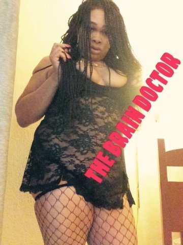 LOOK AT THE VIDEOS**BET I CAN MAKE THEM TOES DO GANG SIGNS - 24 - 1